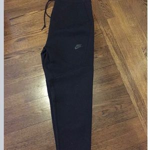 Men’s Nike jogger